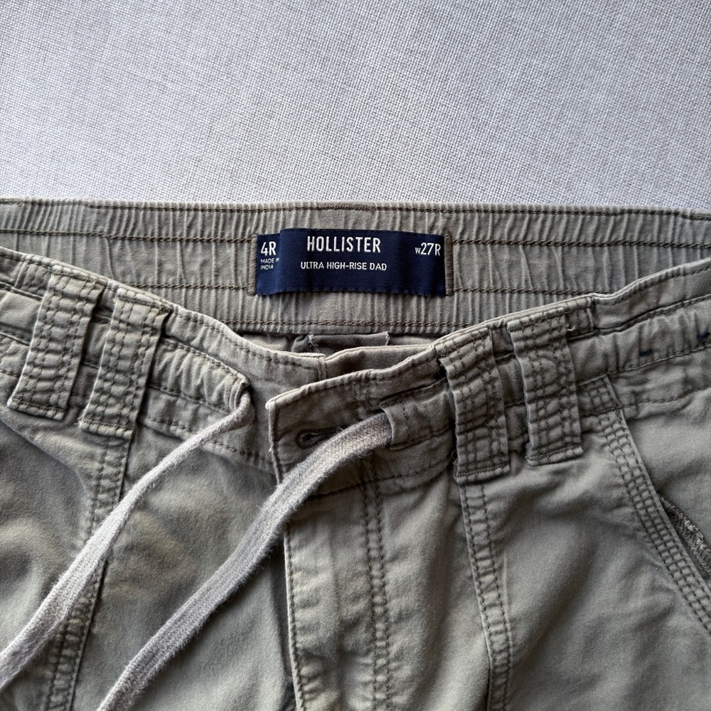 Hollister High-Rise Dad Cargo Pants – Size 4R / W27 - Picture 4 of 4